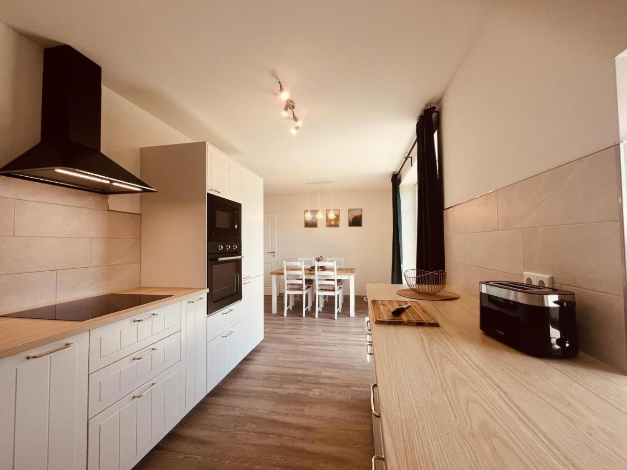 Holmblick - Boddenblick, Balkon, 2 Schlafzimmer, 4 Personen Born Zewnętrze zdjęcie